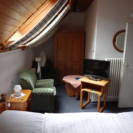 Hotel-Pension Stoeber Йевер Экстерьер фото