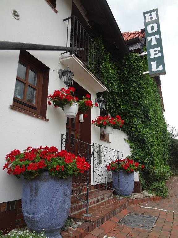 Hotel-Pension Stoeber Йевер Экстерьер фото